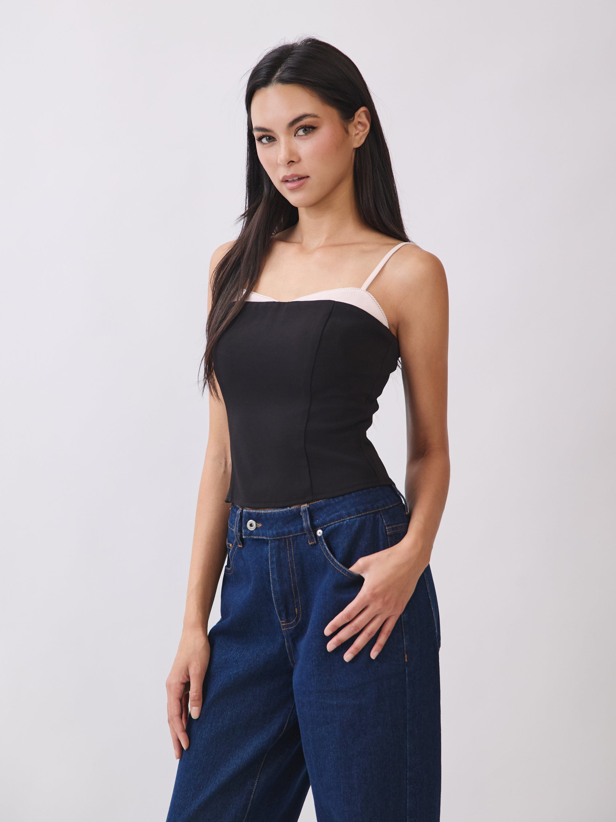 BTTRMMT Hadley Contrast Trim Top side view showing slim fit, smooth fabric, and adjustable straps