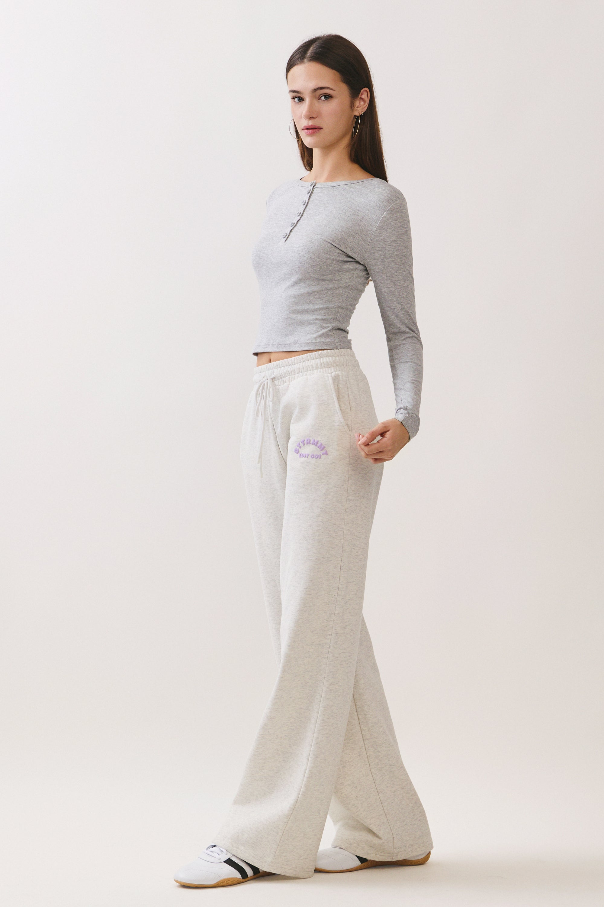 BTTRMMT The Everyday Chill Sweatpants side view highlighting soft fleece fabric and loose fit
